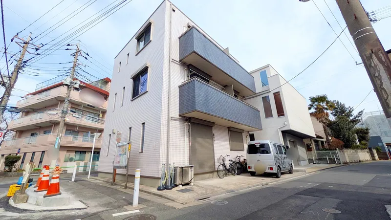 最寄りの東武東上線「東武練馬」駅まで徒歩10分と、毎日の通勤・通学や休日のお出かけに便利な立地です。