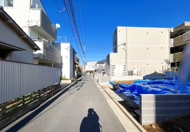 板橋区大谷口1丁目新築戸建 前面道路含む外観 板橋区大谷口1丁目新築戸建 前面道路含む外観