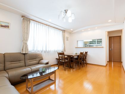 板橋区大谷口上町戸建 リビング