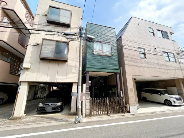 当社はお客様が安心してご相談いただけるようユニットで対応させていただきます。お気軽にお問い合わせください。