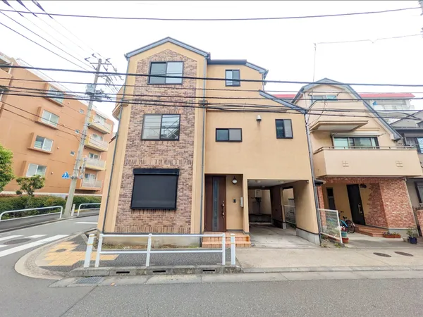 当社はお客様が安心してご相談いただけるようユニットで対応させていただきます。お気軽にお問い合わせください。