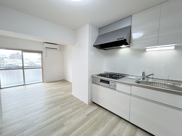 三田小茂根コーポ リビング 三田小茂根コーポ リビング