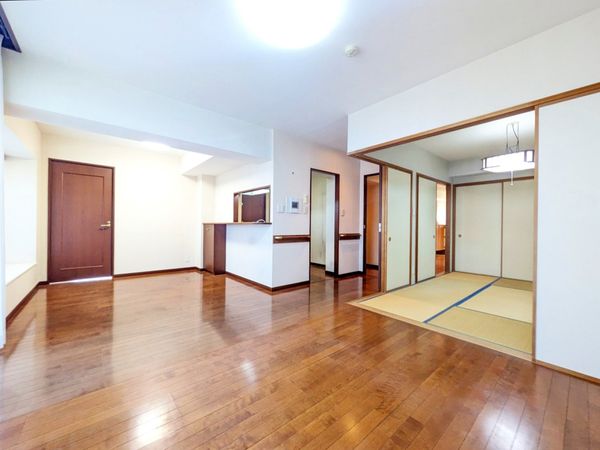 ライオンズガーデン東武練馬壱番館 リビング ライオンズガーデン東武練馬壱番館 リビング