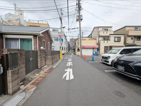 西側道路