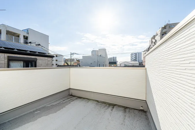 ルーフバルコニー