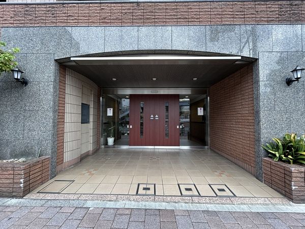 朝日サテライト上野 エントランス