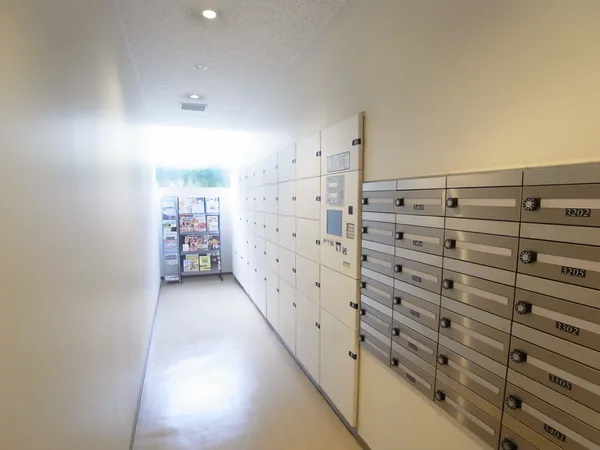 宅配ボックス／郵便コーナー