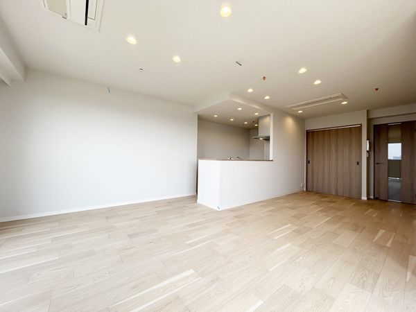 ザ・ガーデンタワーズ サンセットタワー エントランス ザ・ガーデンタワーズ サンセットタワー エントランス