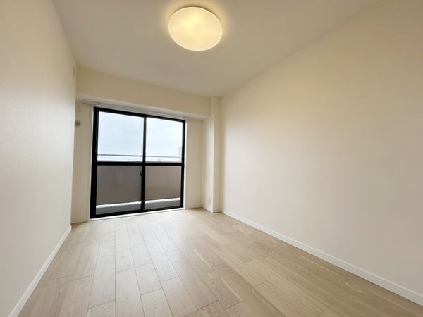 ツインタワー住利住吉館 洋室