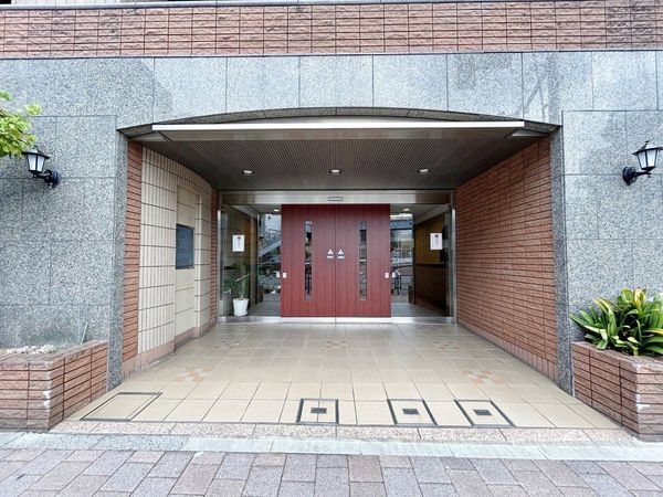 朝日サテライト上野 エントランス