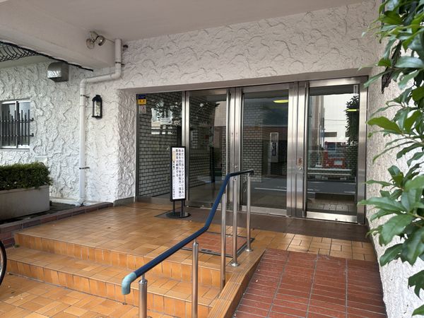 秀和亀戸2丁目レジデンス エントランス