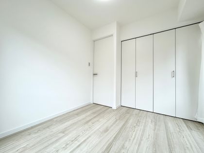 業平マンション 洋室 洋室