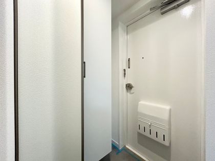 業平マンション 玄関 玄関