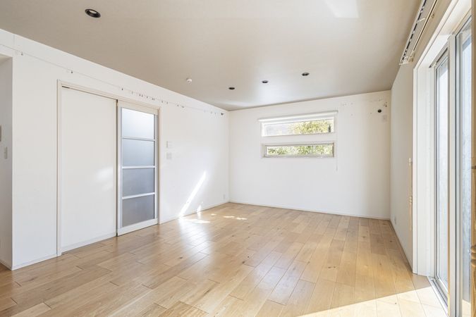 足立区東六月町戸建 リビング