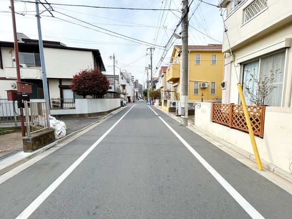 葛飾区亀有5丁目 戸建 前面道路含む外観