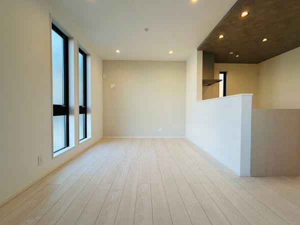 足立区東和1丁目戸建 リビング リビング