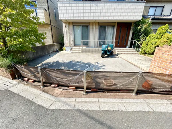 車種による
