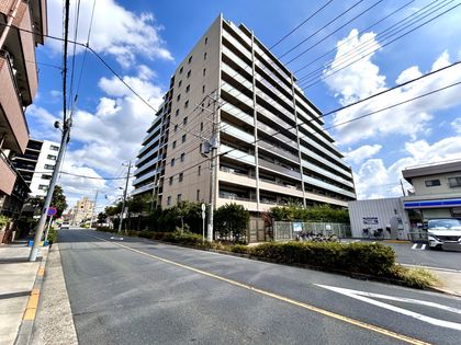 メイツ北綾瀬 トレエッセ 外観