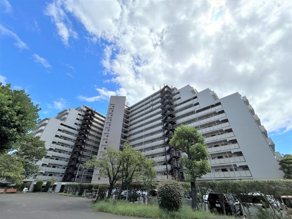 南砂町グリーンハイツ 2号棟 外観 南砂町グリーンハイツ 2号棟 外観