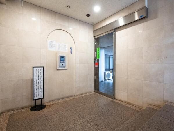 ザ・ウインベル仙台堀公園サニーウイング エントランス