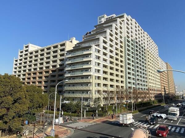 グランエスタ 外観