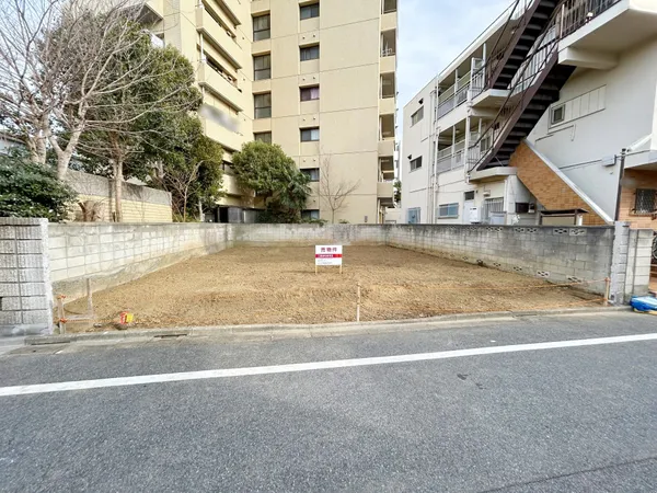 現地