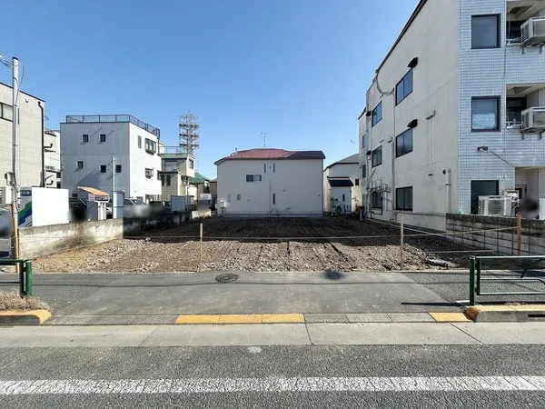 現地