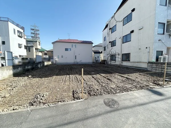 現地