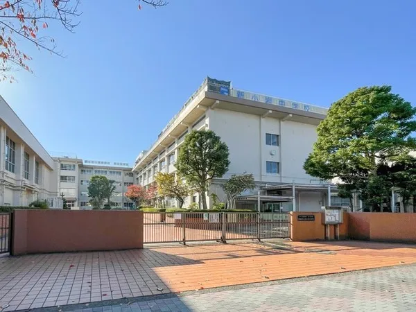 徒歩12分。