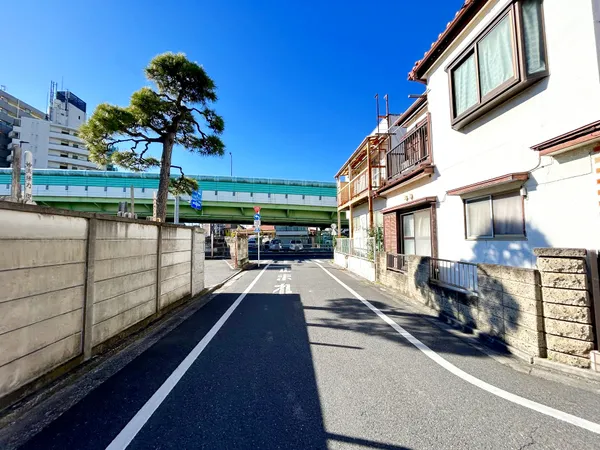 前面道路・南側