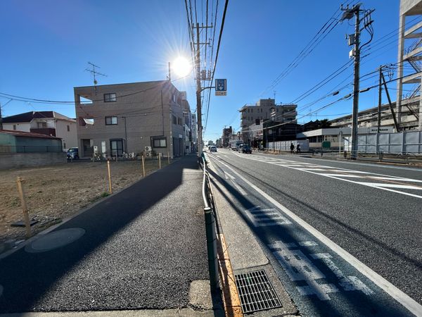 南小岩4丁目 土地 前面道路含む外観