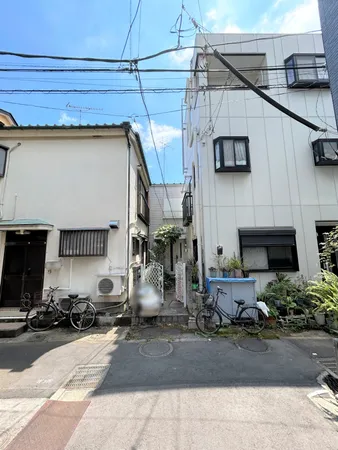 通路と外観