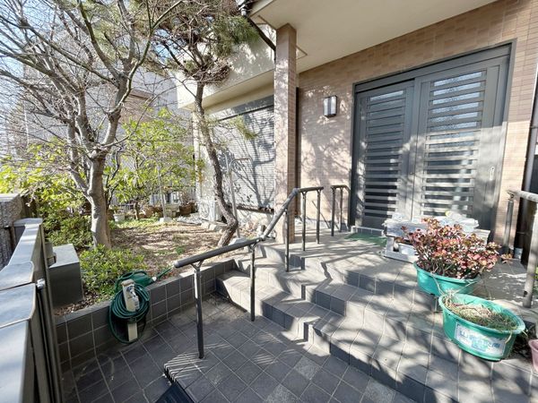 西一之江1丁目 戸建 庭 西一之江1丁目 戸建 庭