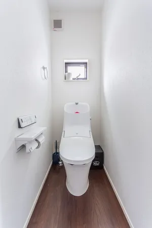 トイレ（２F）