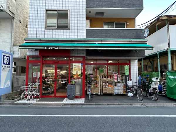 徒歩4分。