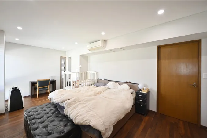 洋室（約13.0帖）