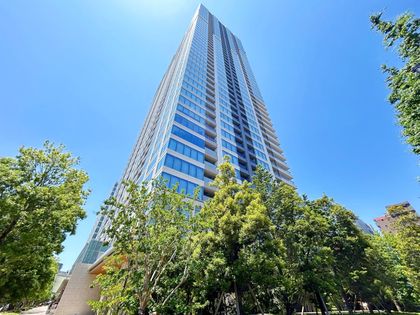 白金ザ・スカイ 東棟 外観