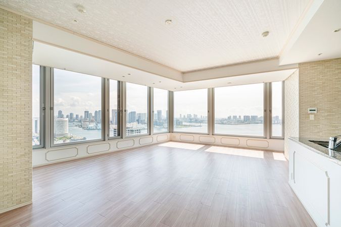 GLOBAL FRONT TOWER 室内