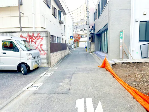 現地＋前面道路写真