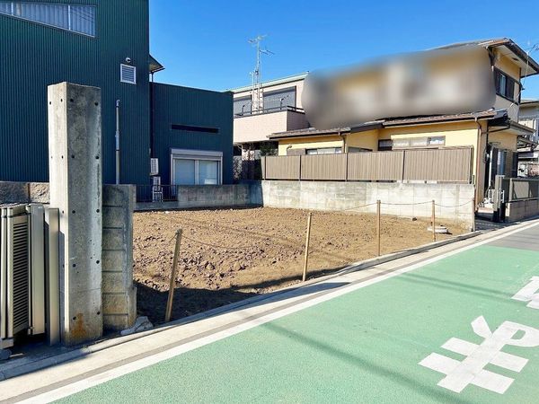 立川市幸町5丁目新築戸建 前面道路含む外観 立川市幸町5丁目新築戸建 前面道路含む外観