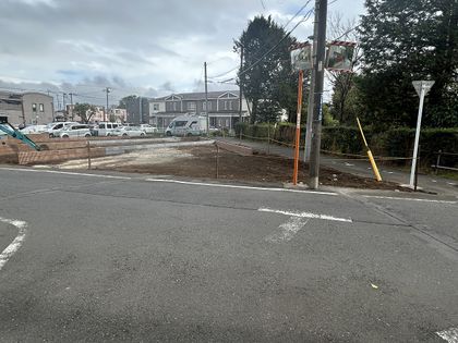 小金井市貫井南町2丁目新築戸建1号棟 前面道路含む外観