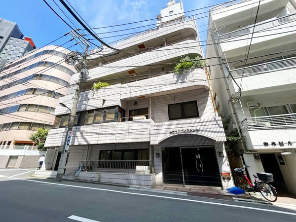 ホワイト・パレスシンワ 外観 ホワイト・パレスシンワ 外観