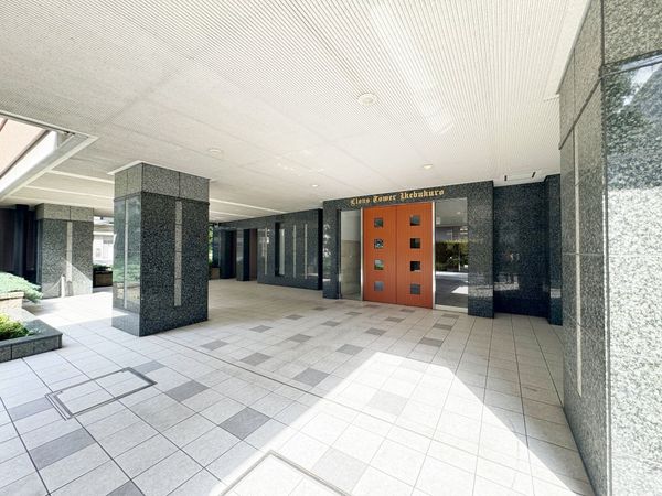 ライオンズタワー池袋 エントランス
