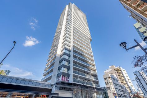 Brillia Tower池袋West 外観