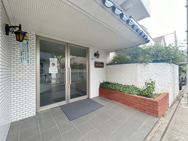 テラスハウスVIP東長崎 エントランス テラスハウスVIP東長崎 エントランス