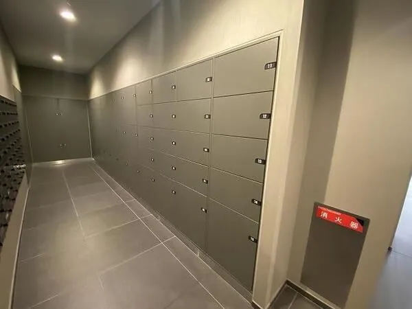 宅配ボックス
