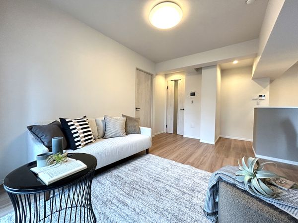 ライオンズステーションプラザ新大塚 リビング