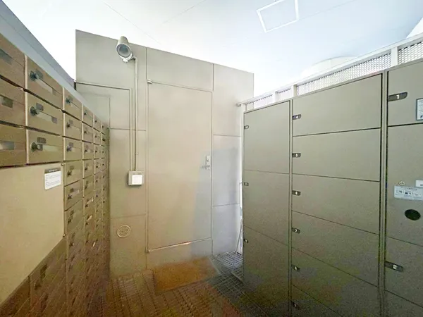 集合ポスト・宅配ボックス