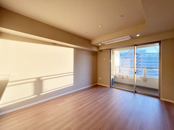 アウルタワー リビング アウルタワー リビング