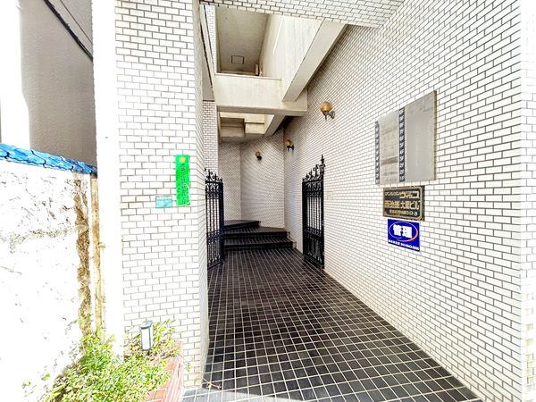 VIP西池袋大黒ビル エントランス